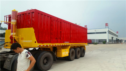 山東廂式半掛車