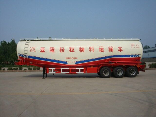 粉粒物料運(yùn)輸半掛車價(jià)格